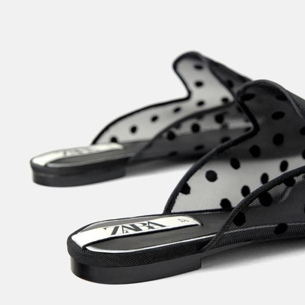 Zara Black Polka Dot Flats - Picture 2 of 7